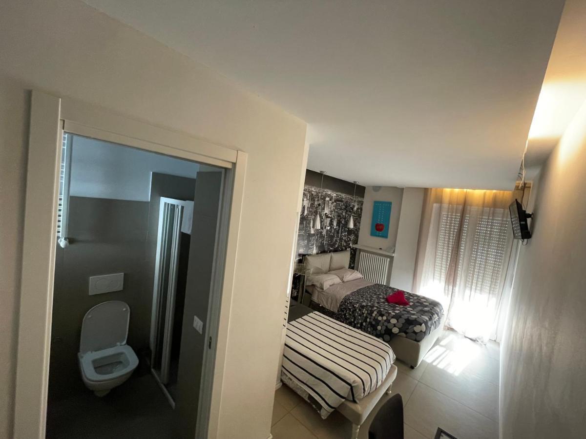 Smile Accomodation Sarre Exterior photo